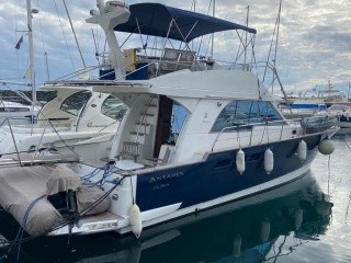BENETEAU ANTARES 13.8, Year 2008.